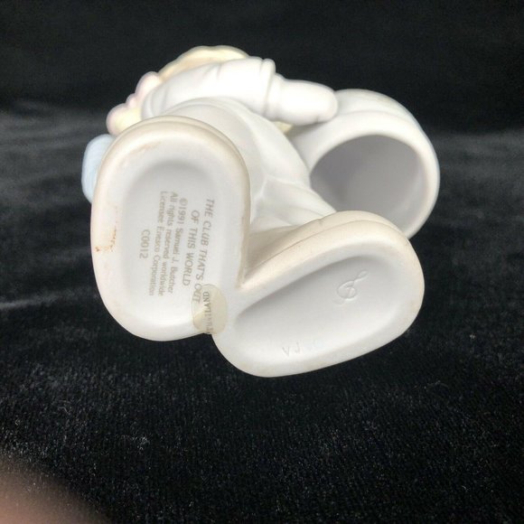 1991 Precious Moment The Club Thats Out of the World Girl in Space Suit Figurine - Picture 7 of 7